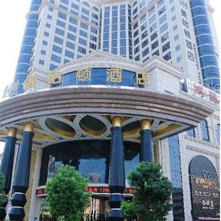 Manhatton Hotel Zhuhai Bagian luar foto